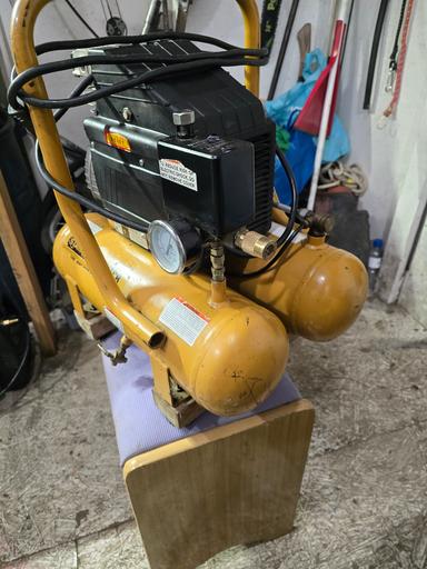 Photo of Air compressor for sale - 2