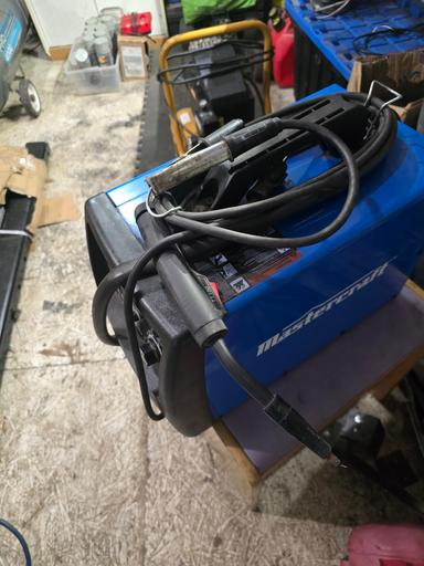 Photo of Mastercraft mig welder 100 obo - 1