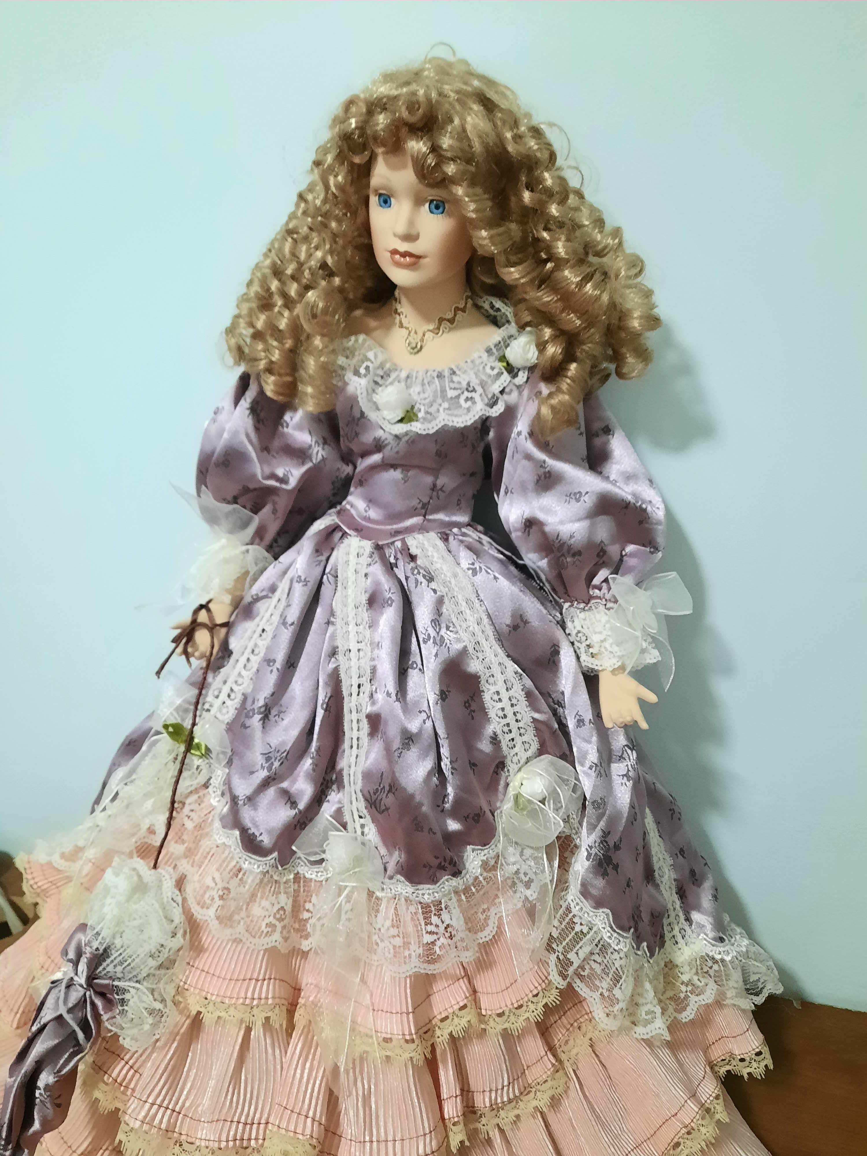 Photo of 24 inch porcelain doll