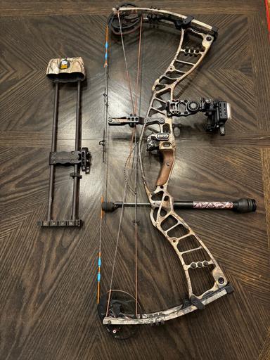 Photo of Hoyt Nitrum 34 - 1