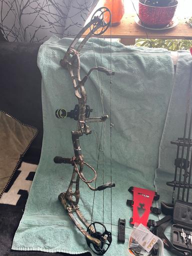 Photo of 2015 Bear Anarchy compound bow - 1