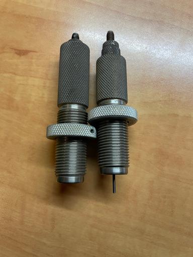 Photo of 6mm Remington and .264 Winchester dies - 2