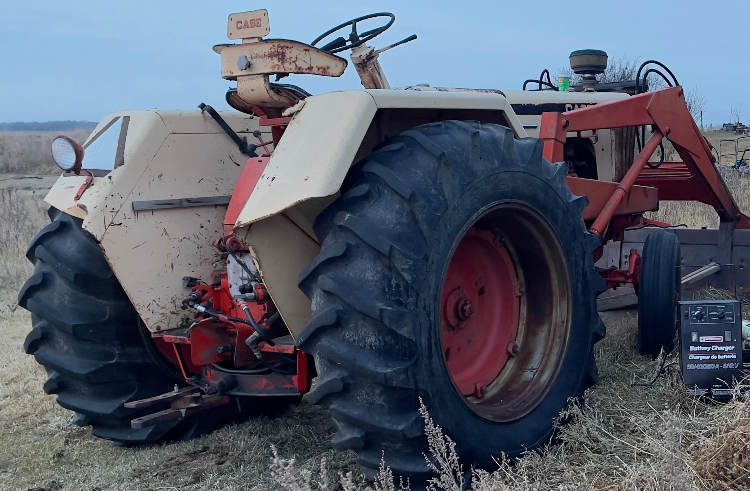 Photo of 1968 case 830 comfort king diesel tractor “case-o-matic” 