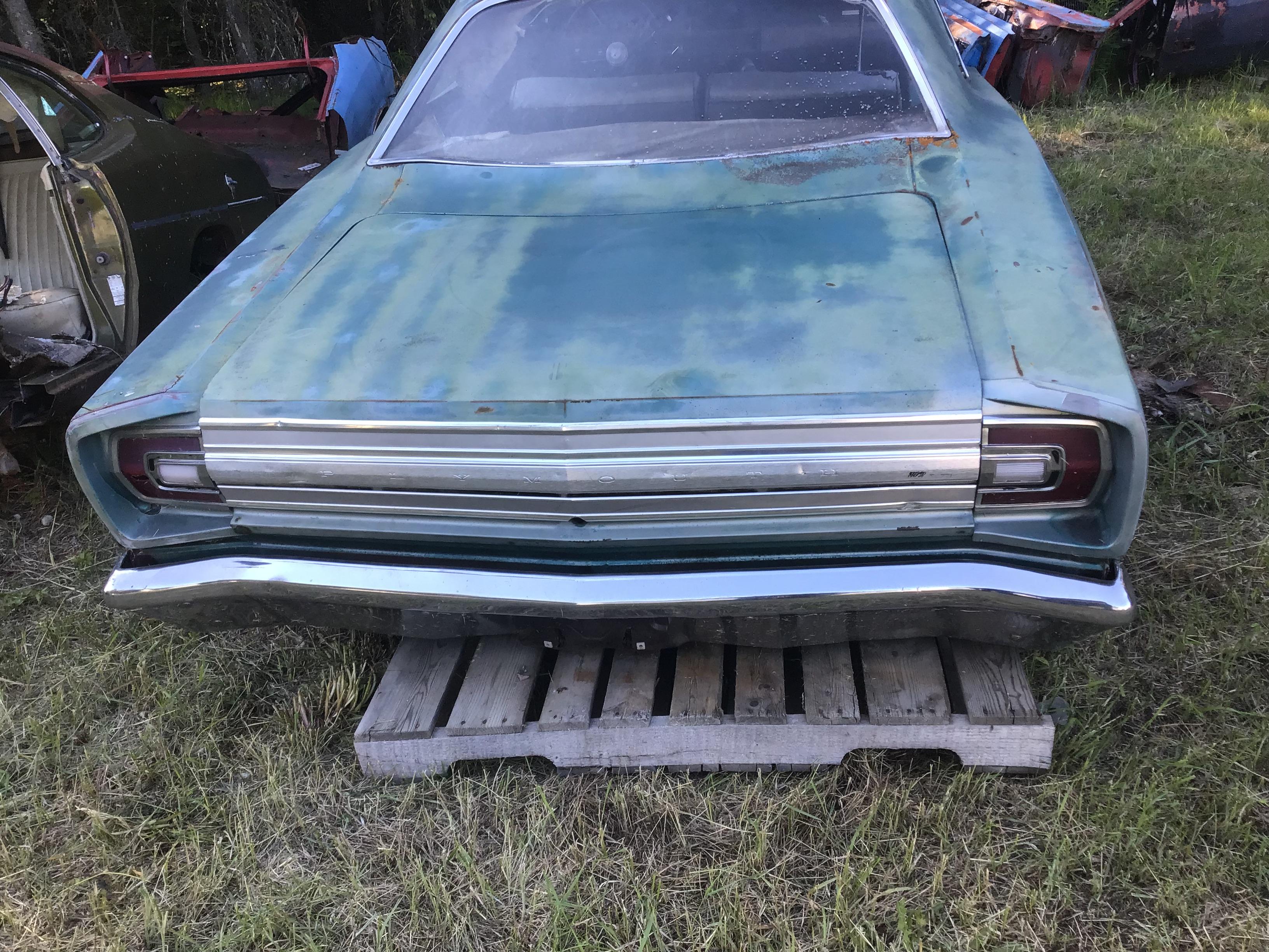 Photo of 1986 roadrunner 2 dr post project car 