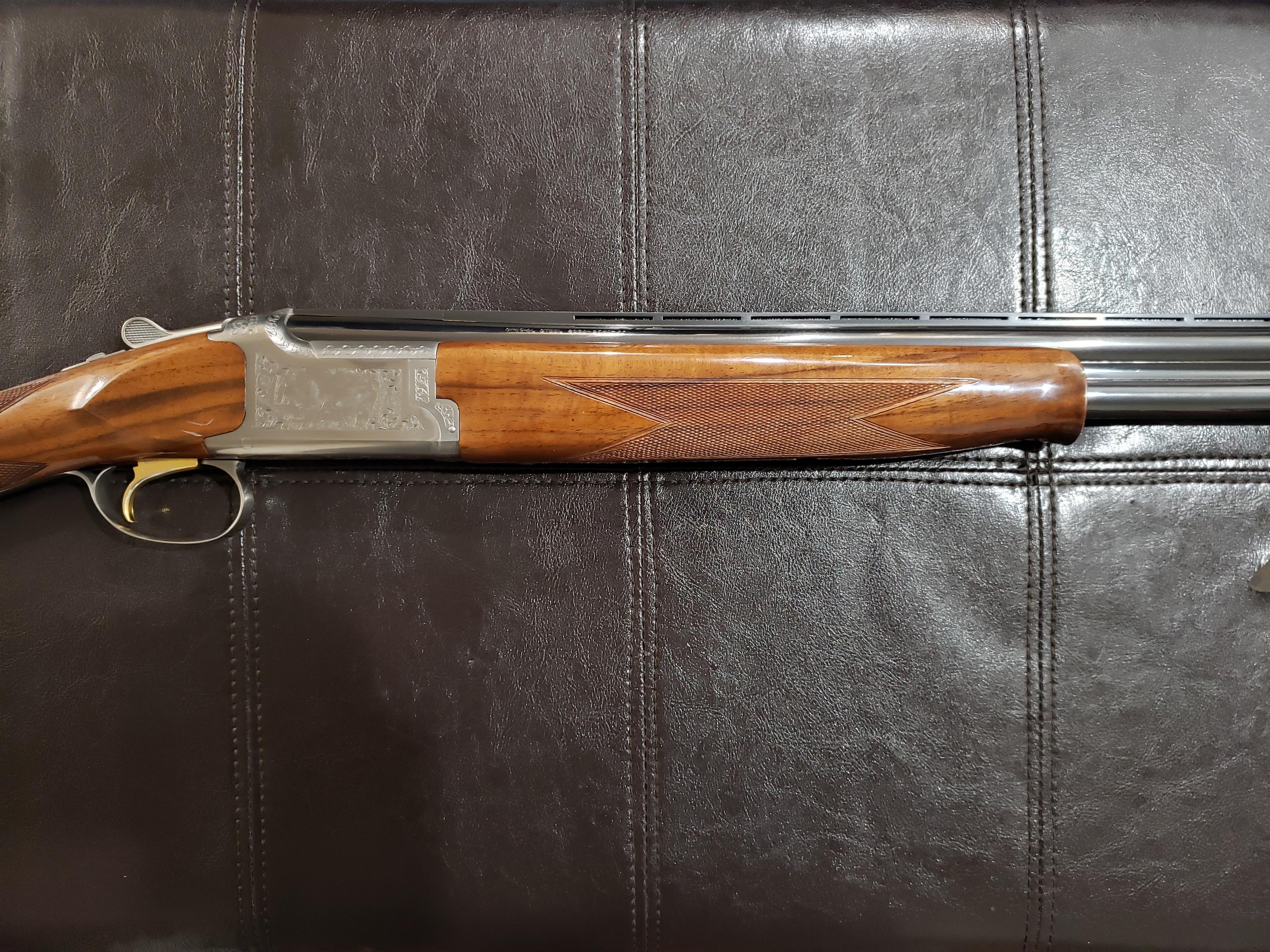 Photo of *Rare* Browning Citori Grade III Superlight 20 Gauge (English Stock) Over & Under Shotgun w/ 4 Chokes