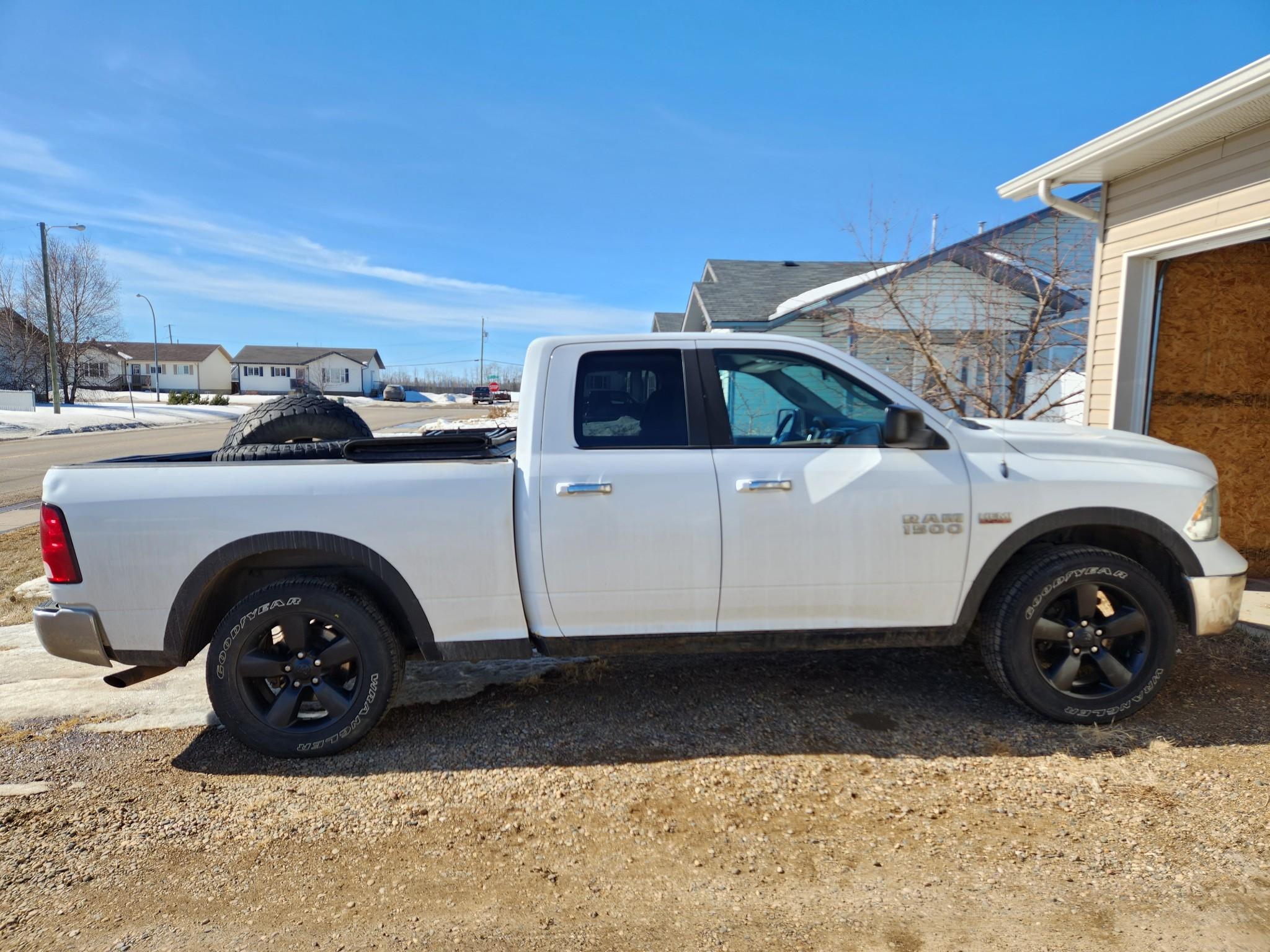 Photo of 2013 Dodge Ram 1500 SLT