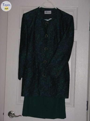 Photo of REDUCED to $60 ~ "D’ORAZ" ~ LADY’S SUIT - 1