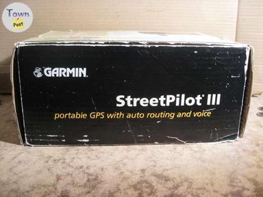 Photo of GARMIN StreetPilot 3 COLOR portable GPS in ORIGINAL BOX CAR & AIRPLANE - 2