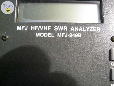 Photo of MFJ-249B VHF/HF swr analyzer ham radio - 2