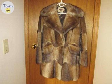 Photo of WOMEN'S GENUINE PURE MUSKRAT FUR COAT FOR SALE - 1