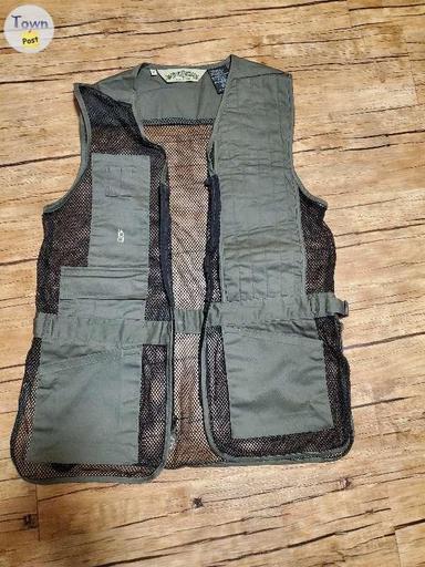 Photo of Hunting Vest - left handed - 1