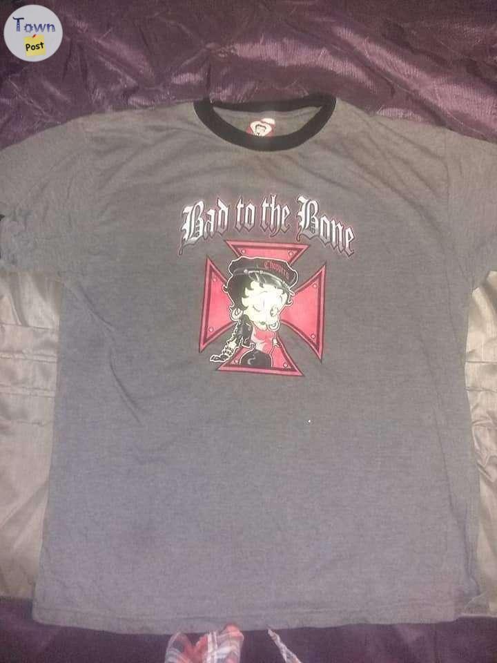 Photo of Men's XL t-shirts 