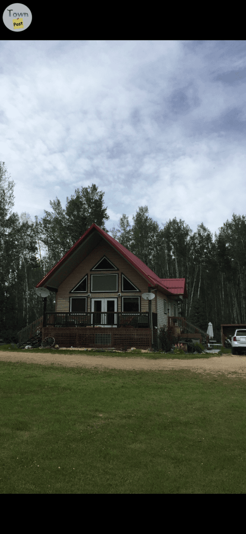 Photo of Acreage for sale near Kinuso in the Slave Lake area.