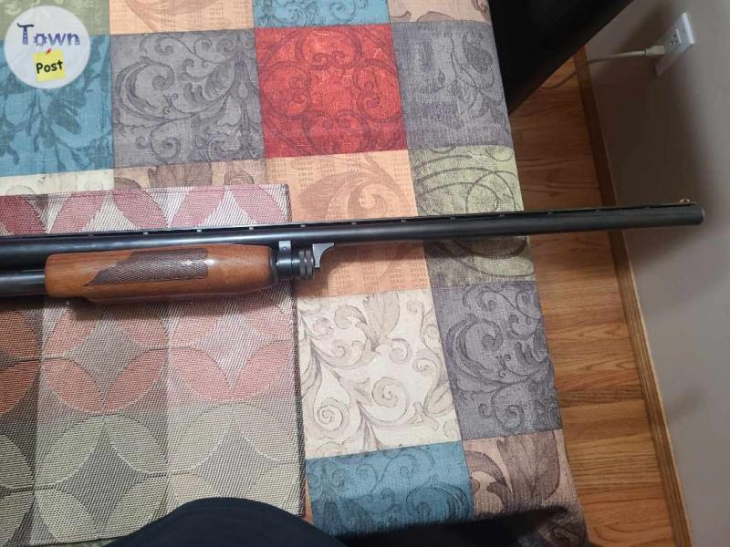 Photo of Ithaca Model 37 Featherlight 12 gauge w/ventilated rib