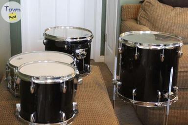 Photo of Yamaha Birch Custom Absolute Drums - 2