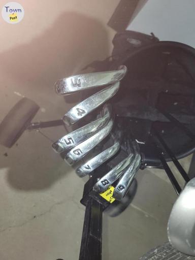 Photo of RH GOLF CLUB SET w/ CART w/EXTRAS -RIGHT-HANDED - 2