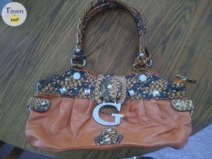 Photo of More purses 