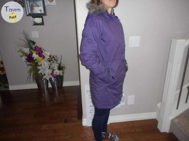 Photo of Women's winter coat - 1