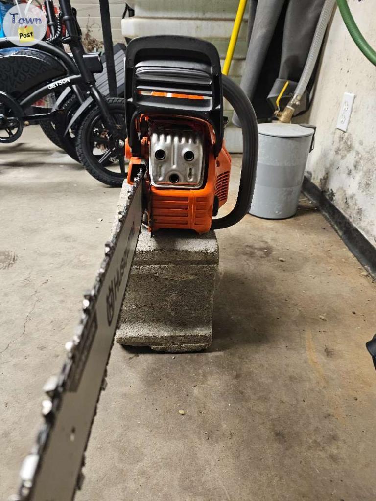 Photo of 455 Husqvarna saw