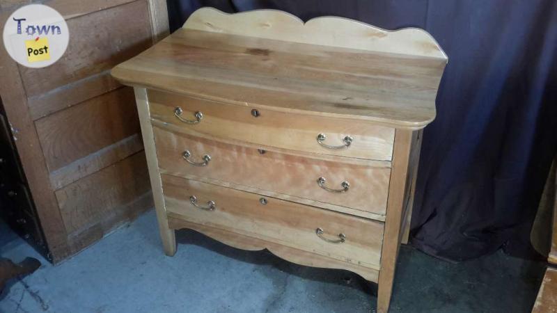 Photo of Dresser