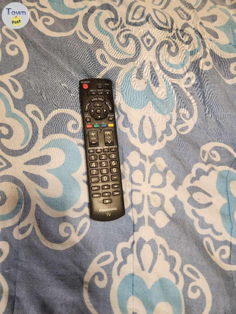 Photo of Panasonic 48inch TV with remote