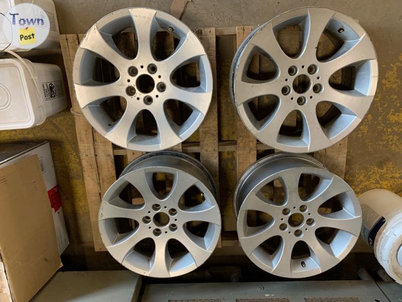 Photo of BMW OEM 18” wheels E90 painted