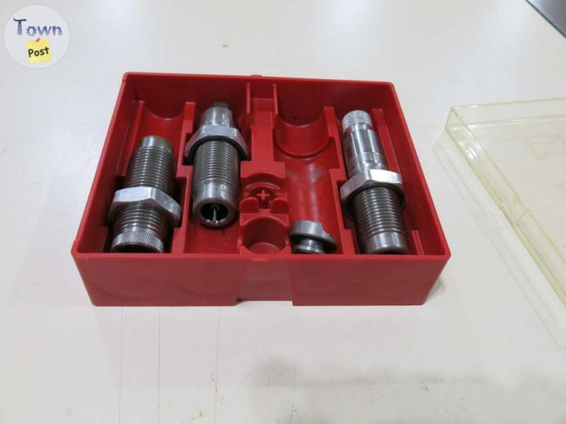 Photo of Lee .243 reloading die set   shell holder, sizer, seater and crimper. 