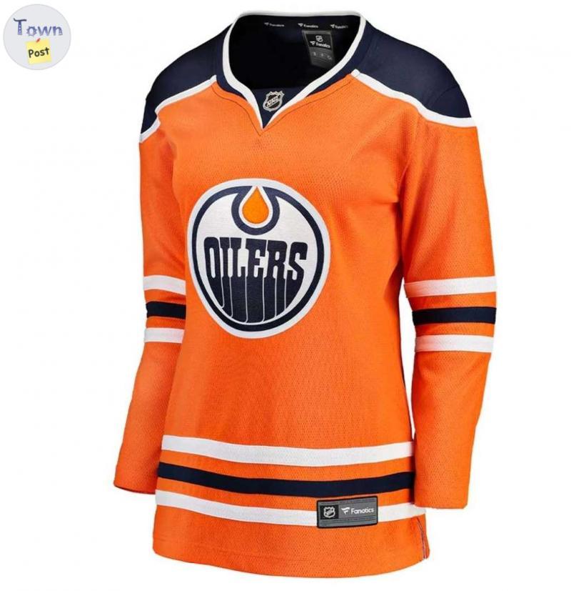 Photo of OILERS JERSEY WOMEN'S BRAND NEW