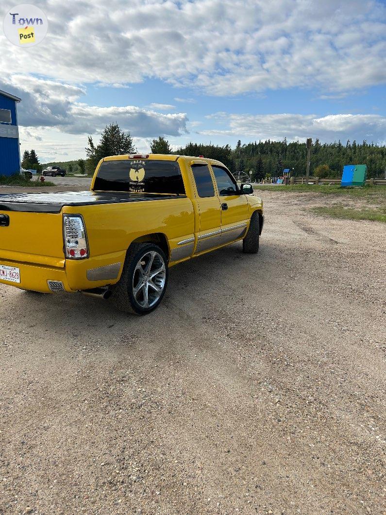 Photo of 2001 gmc sierra 1500