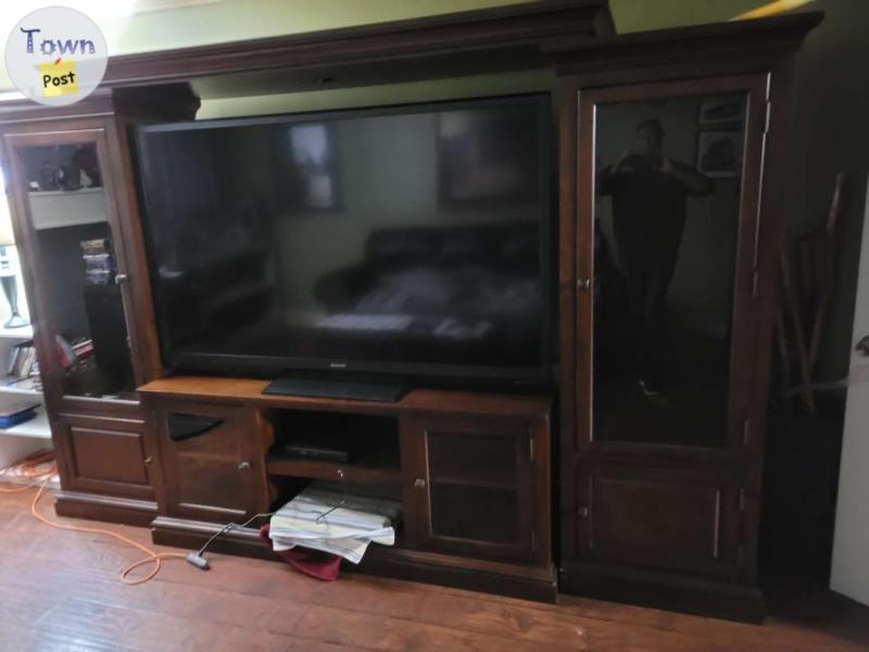 Photo of Entertainment center 