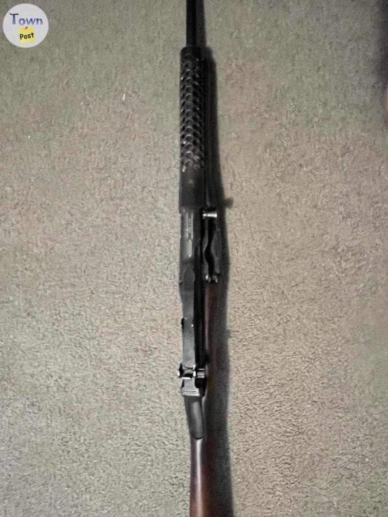 Photo of Johnson 1941 semi auto 30-06