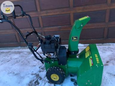 Photo of John Deere Snowblower  - 1