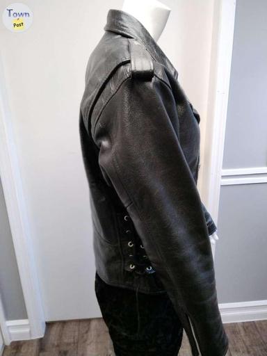 Photo of Vintage Hi End Black Leath Biker Jacket Adult Small - 2