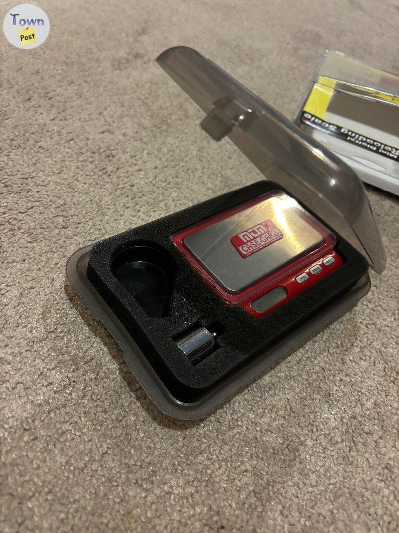 Photo of MTM Mini Digital Weighing Scale