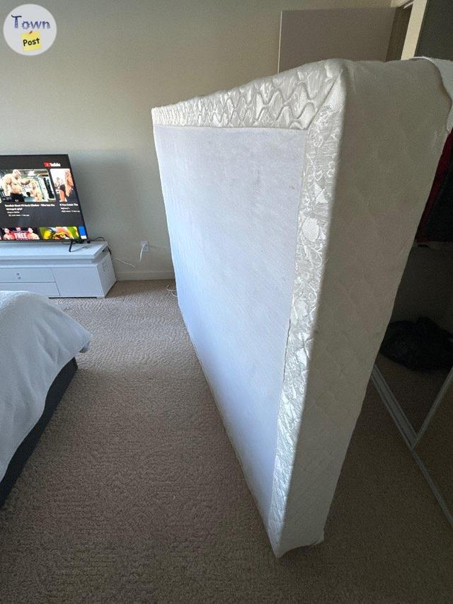 Photo of FREE Queen size box spring for pick up