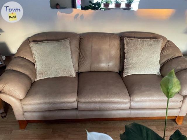 Photo of Soft leather couch 