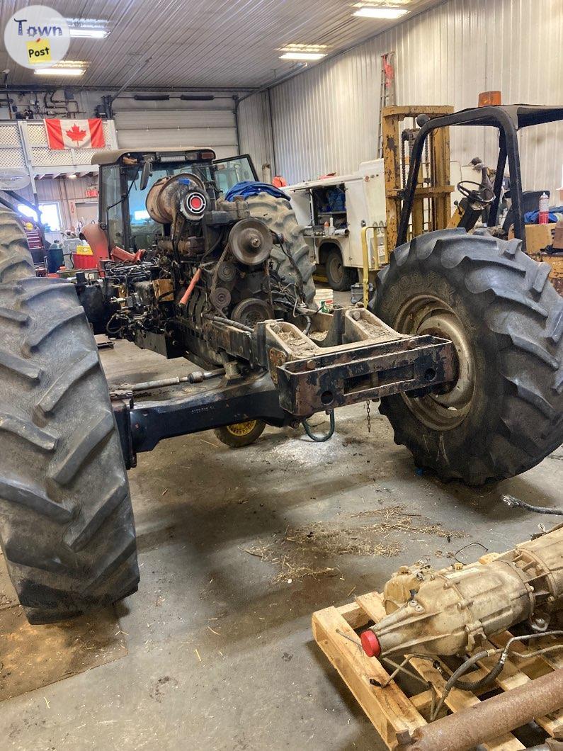 Photo of 2000-2001 Massey Ferguson 8240 parts tractor for sale