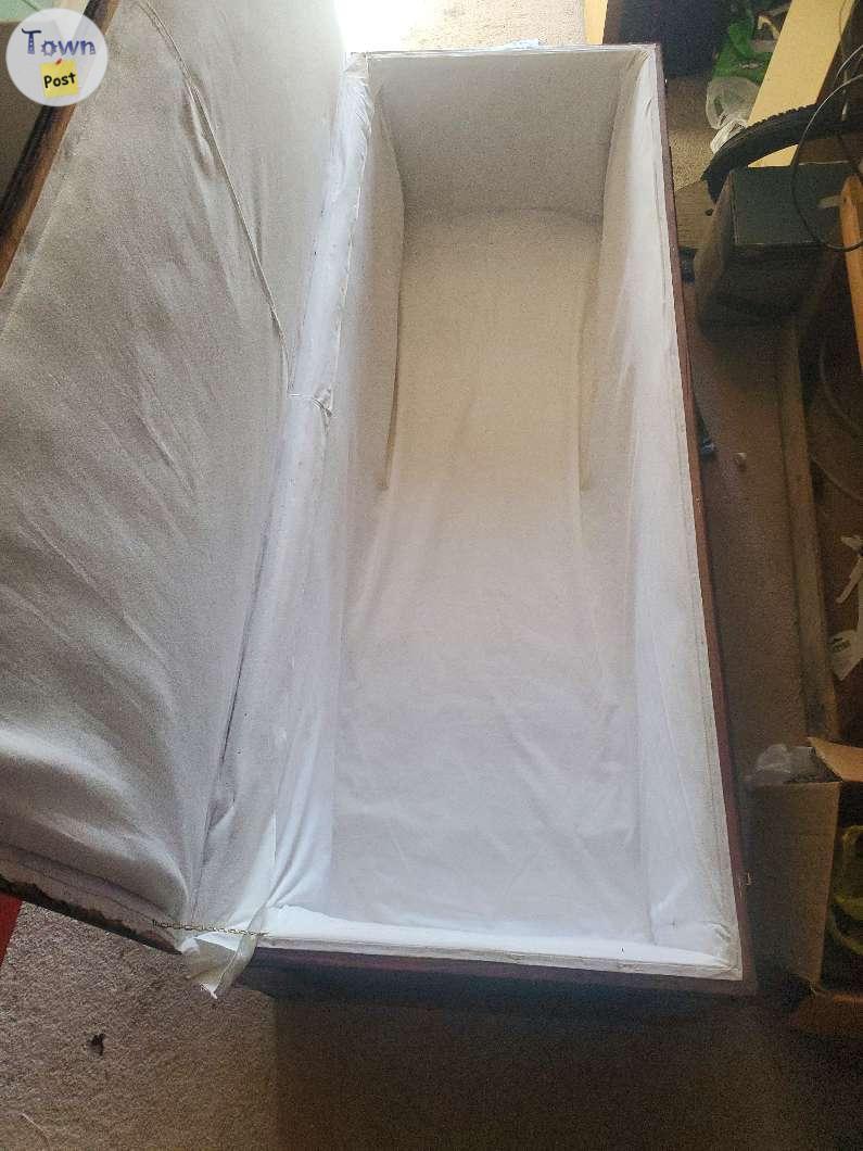 Photo of A homemade casket