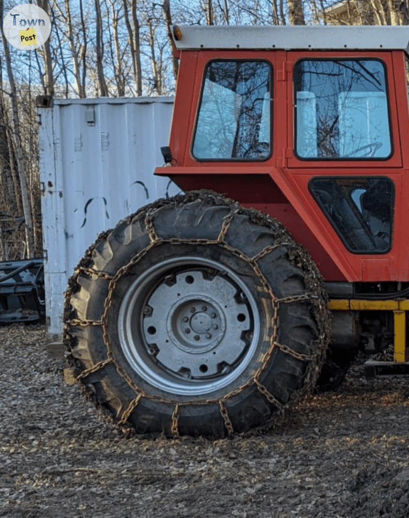 Photo of Studded Diamond Pattern Tractor Tire Chains 