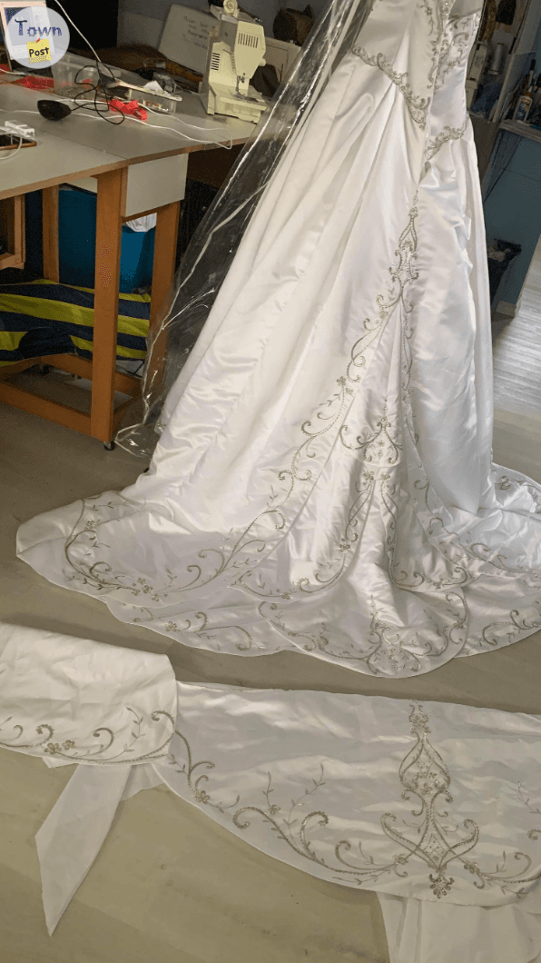 Photo of Jasmine Wedding Gown  (Sz12)  $385