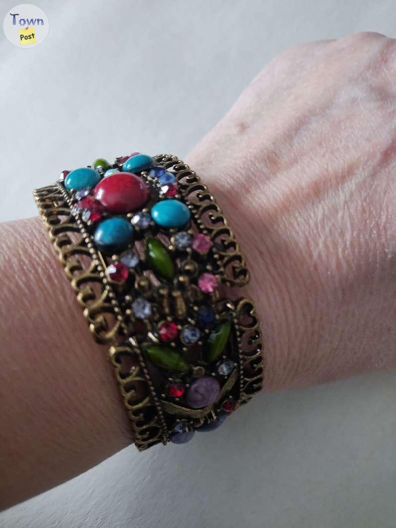 Photo of Unique bracelet 