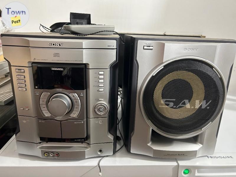 Photo of Sony stereo 