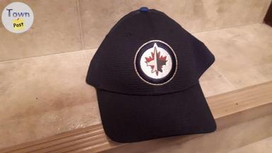 Photo of Winnipeg Jets Flexfit hat never worn - 1