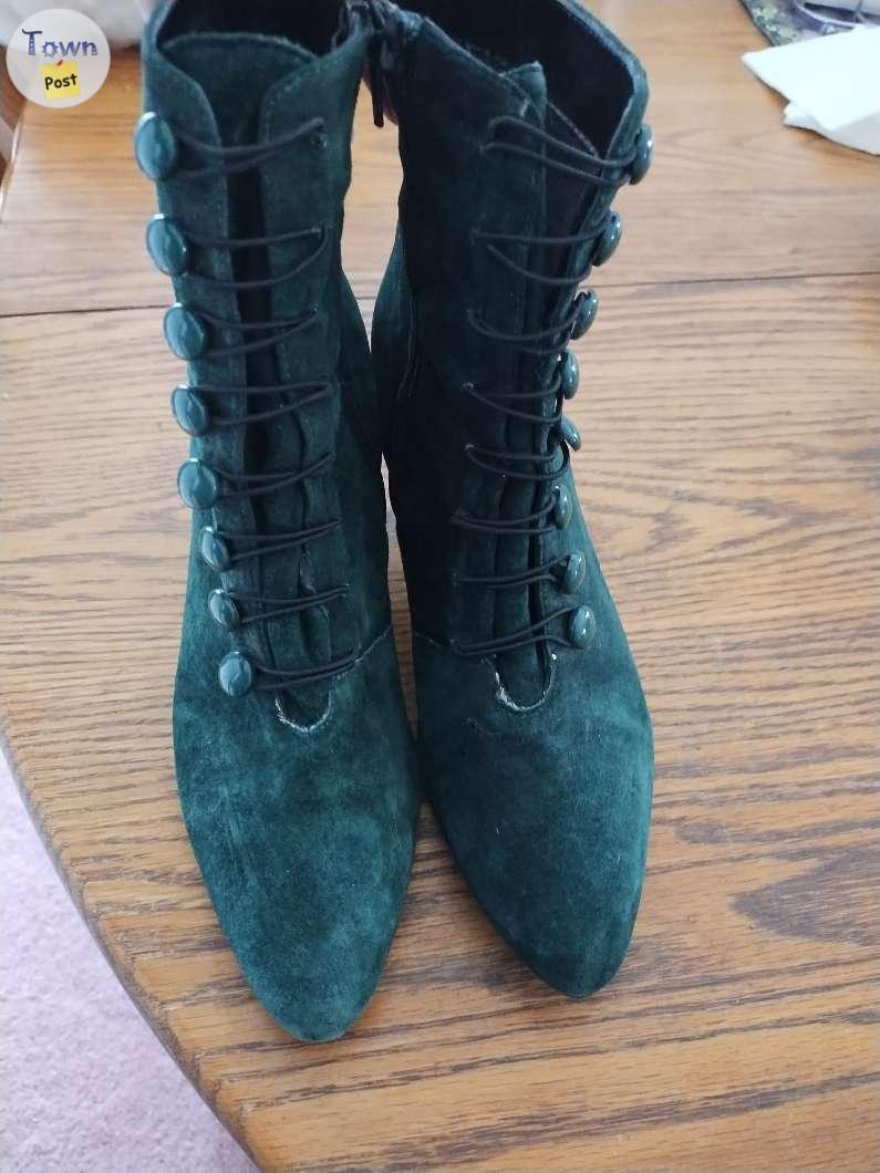 Photo of Green low rise boots