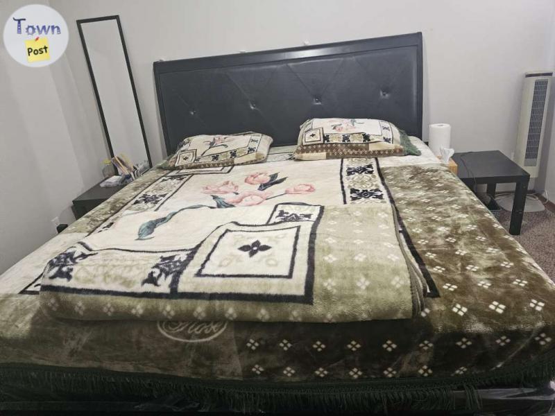 Photo of King Size Bed 