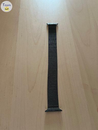 Photo of As new magnetic Apple Watch series 9 45 mill watch band - 2