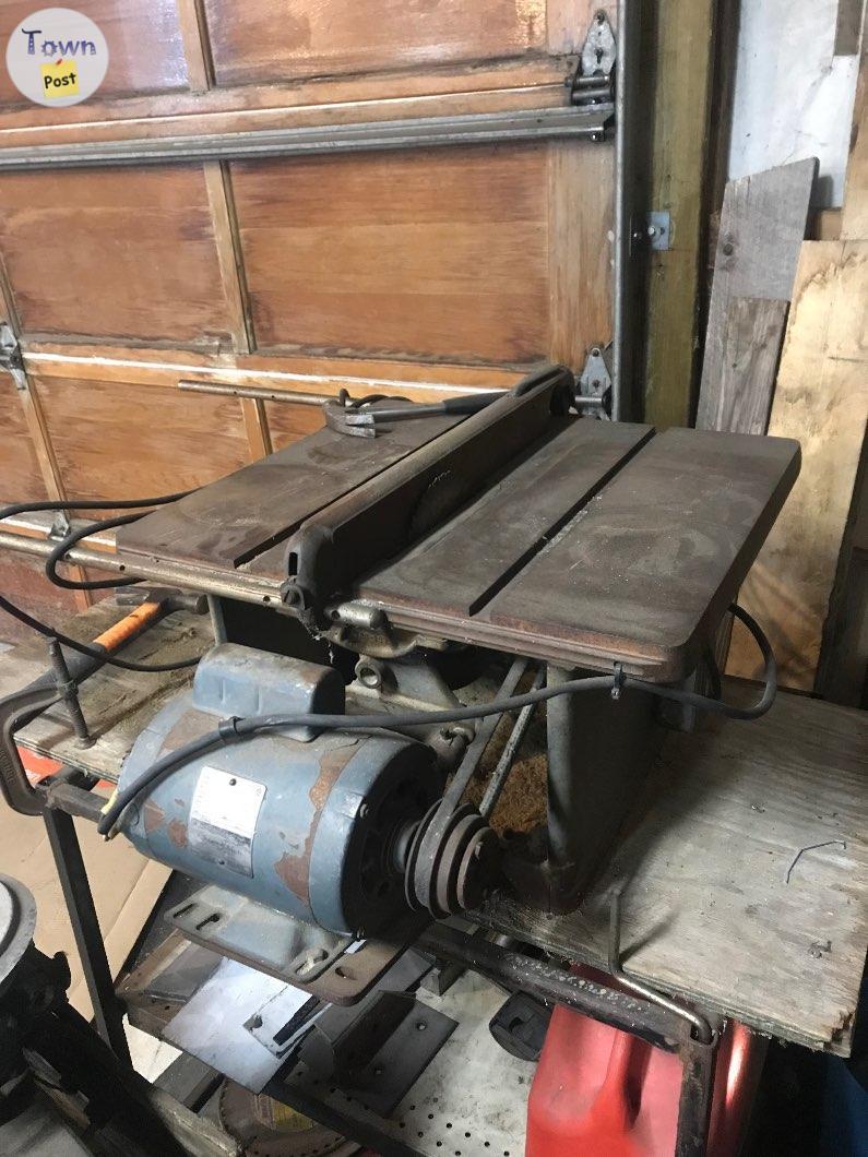 Photo of Table saw