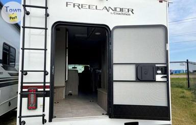 Photo of Freelander 22XG Motorhome - 2