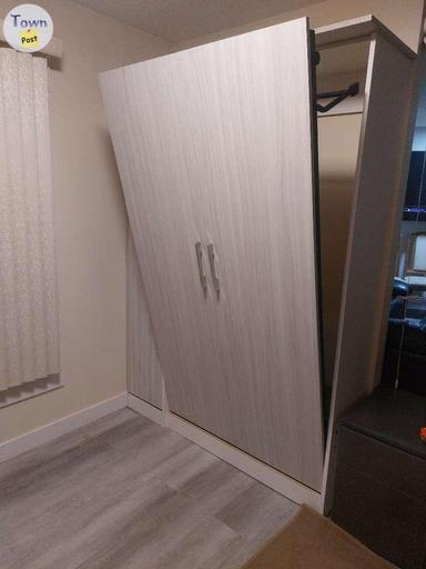 Photo of Murphy bed - 1