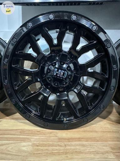 Photo of LIKE NEW: High Gloss Black, FAST HD SERIES MENACE 17" RIMS - 2